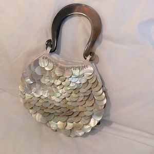 Perfect summer clutch.